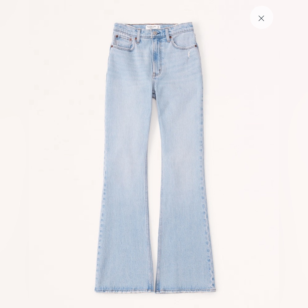 Abercrombie & Fitch High Rise Vintage Flare Jean Size 27 Light Wash